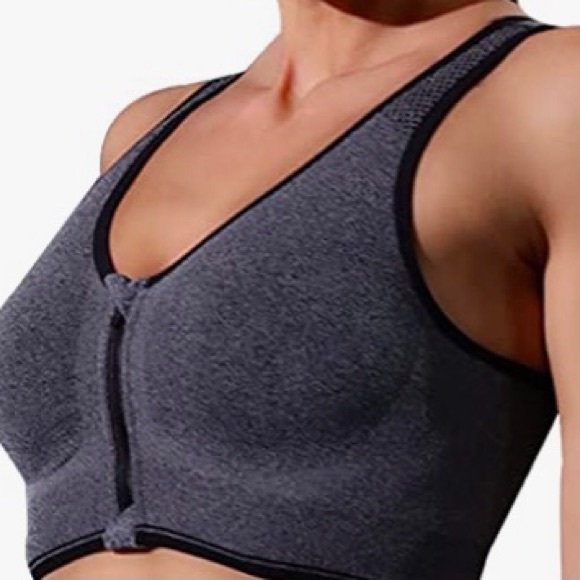 Other - Woman’s workouts bra grey size M